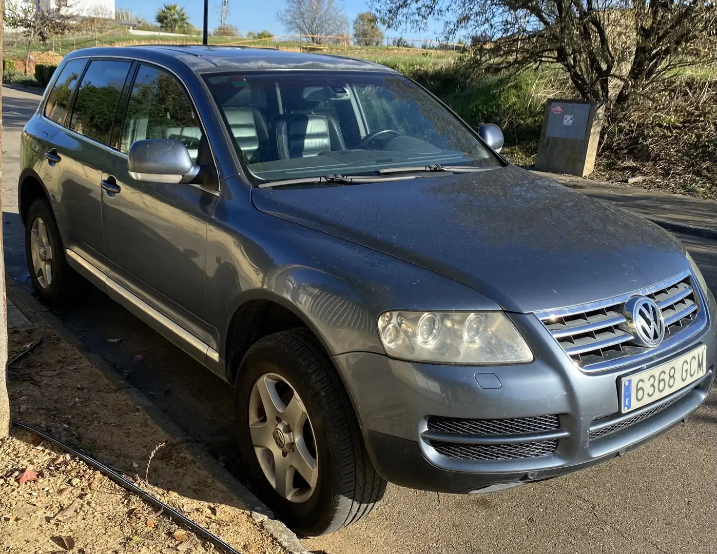 Volkswagen Touareg 2.5TDI R5 +Motion Tiptronic - 2