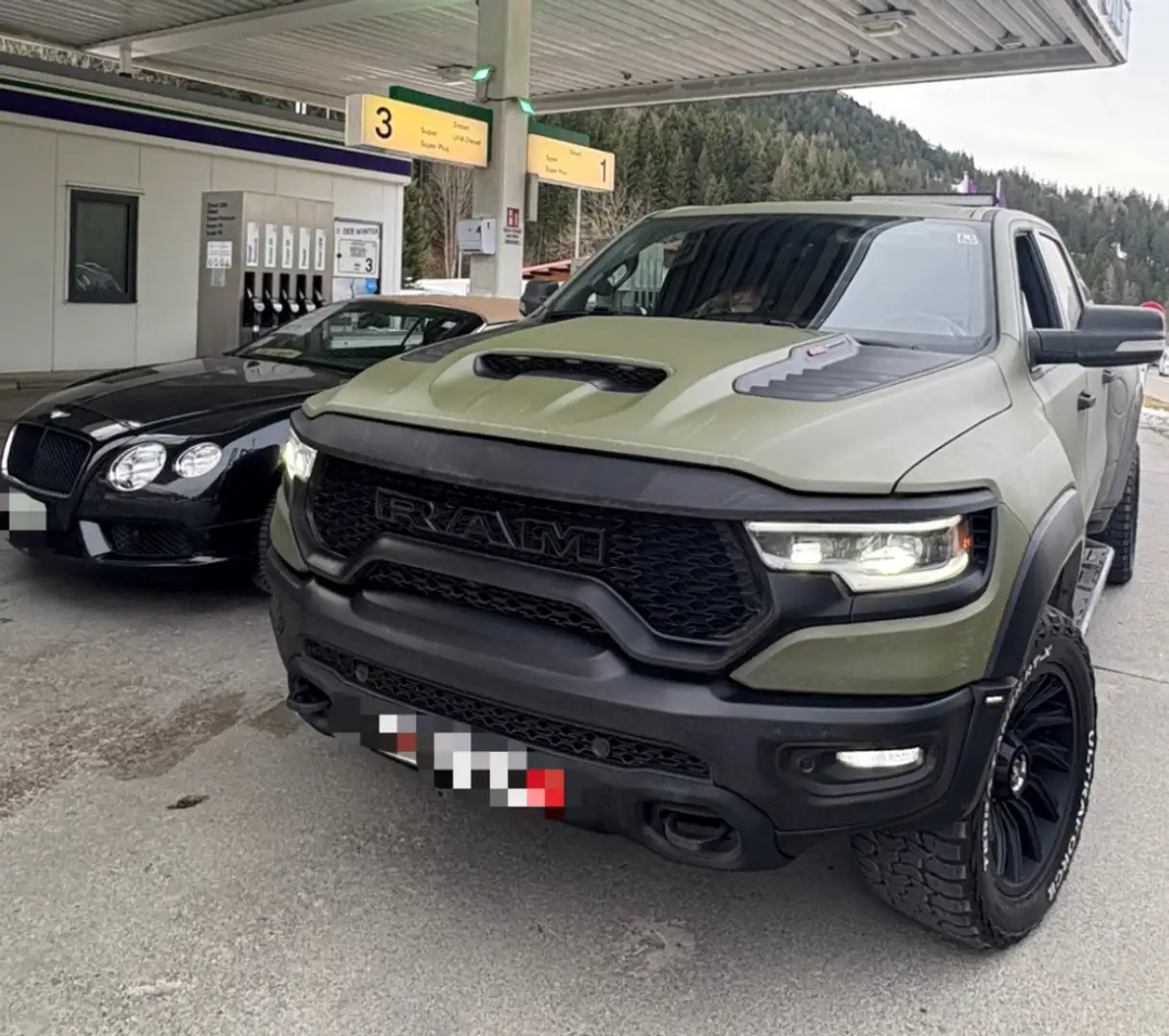 Dodge RAM NETTO IVA TRX KIT  LIMITED PRINS 120L 5.7 V8   4x4 Grün - 2