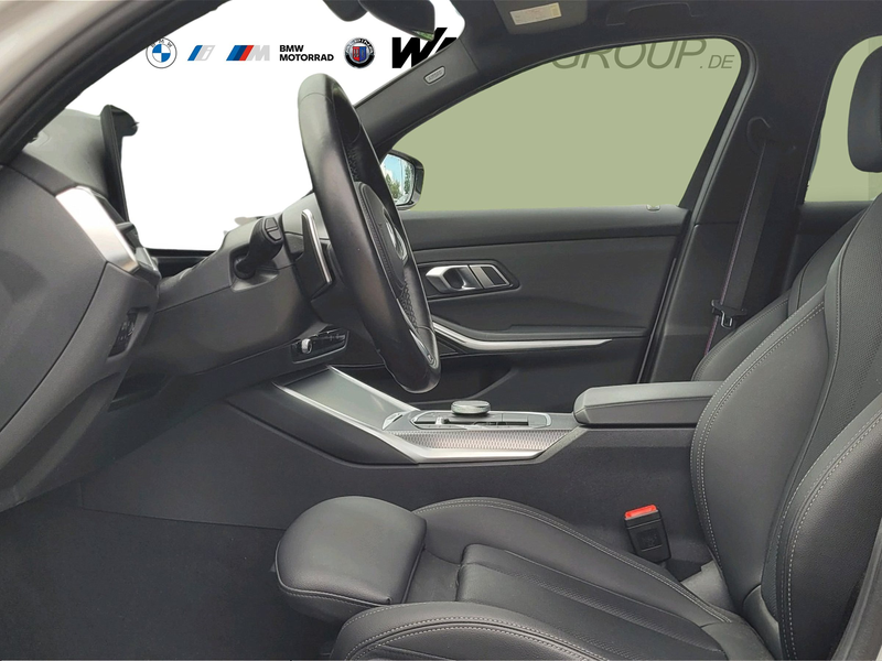 BMW 320 d Touring — photo 8