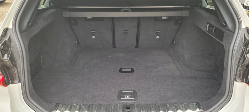 BMW 320 d Touring — photo 13