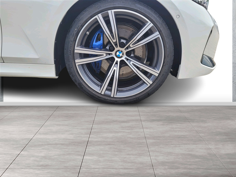 BMW 320 d Touring — photo 7