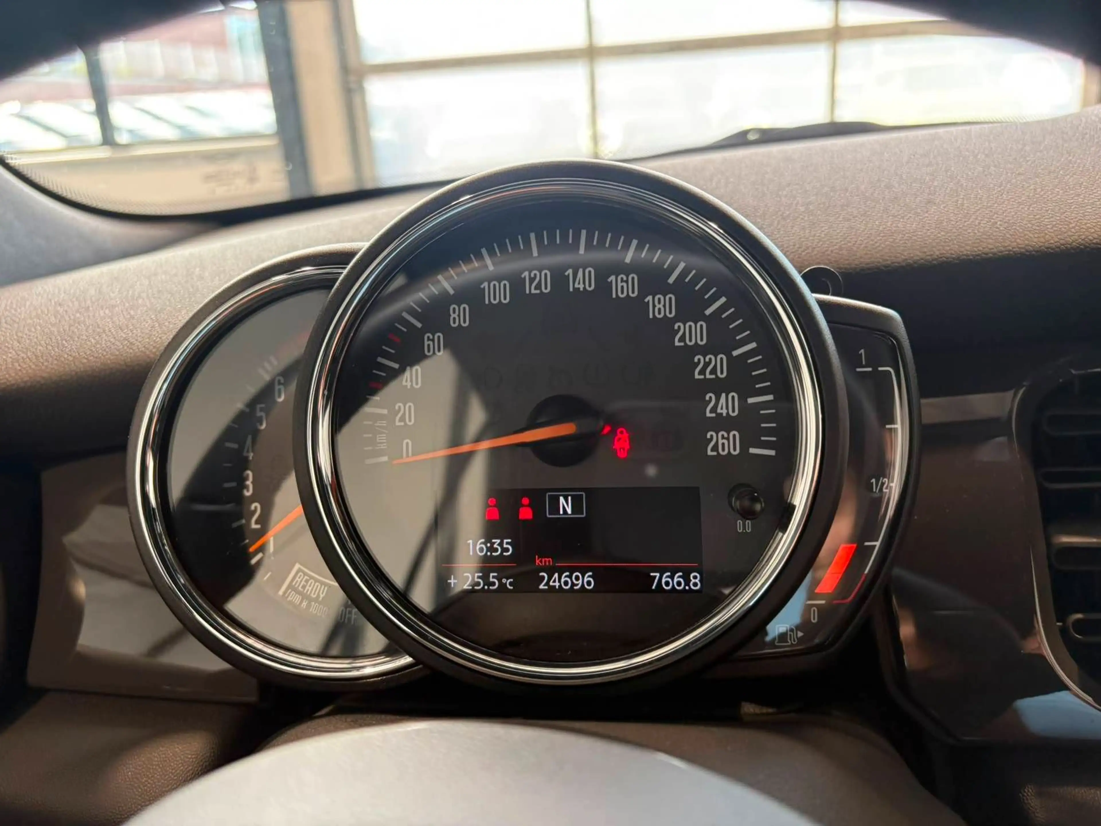 MINI One Cabrio Essential Trim LED|PDC|SHZ — photo 7