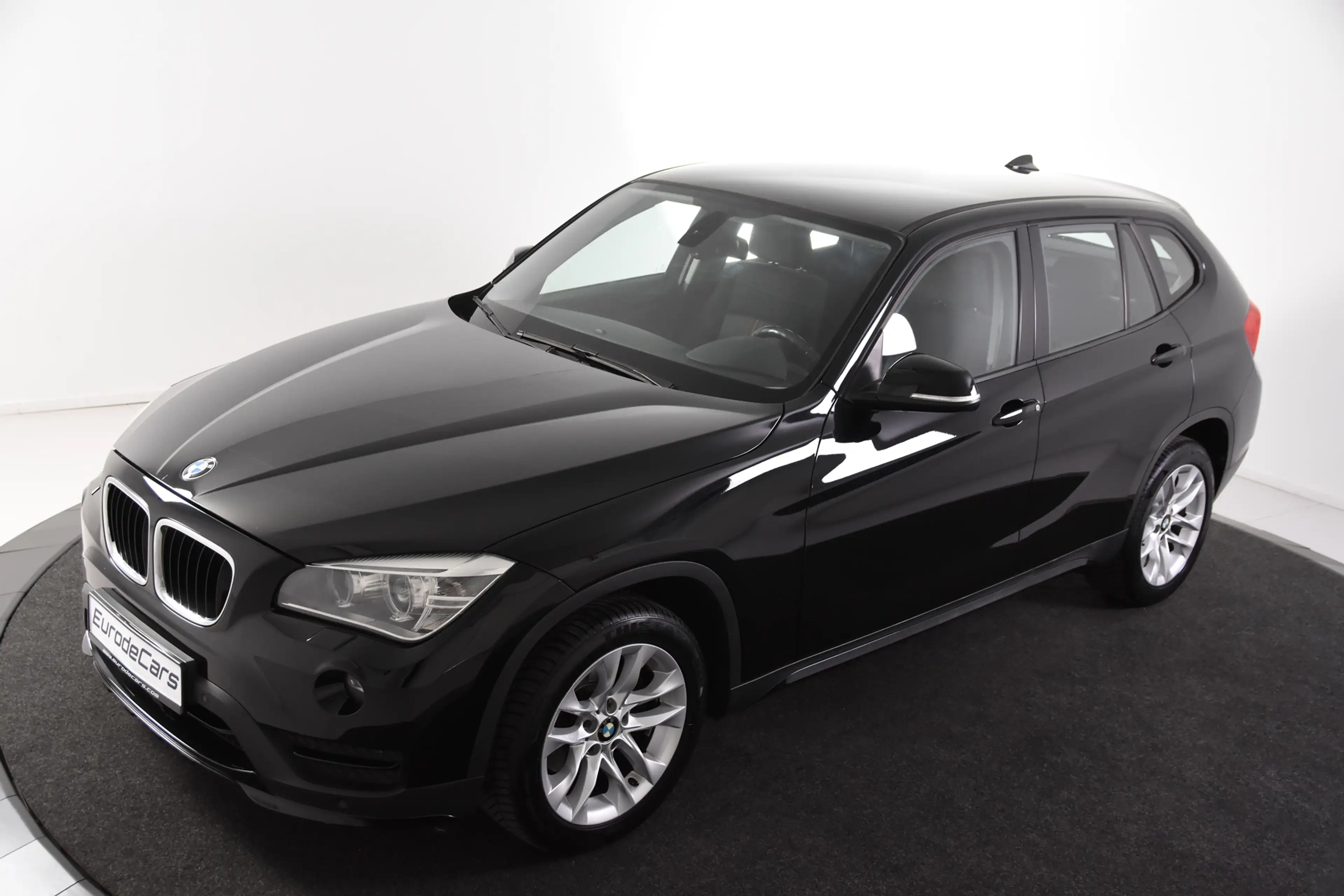 BMW X1 sDrive16d Sport *Navigatie*Stoelverwarming*PDC* — photo 4