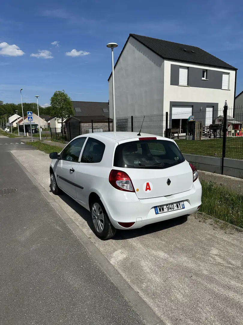 Renault Clio III dCi 75 eco2 Expression Clim Euro 5 - 2