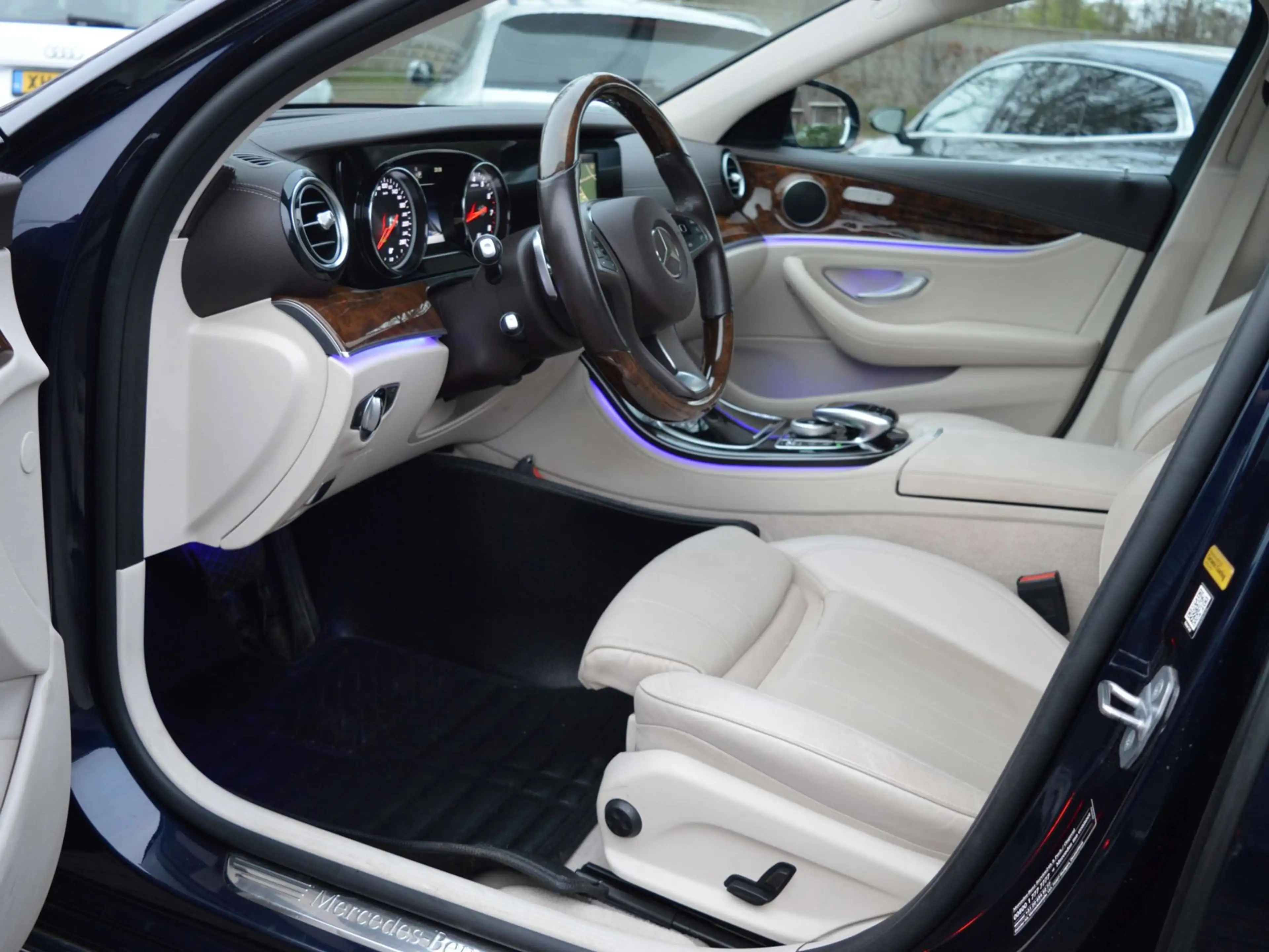 Mercedes-Benz E 200 Estate Prestige | Leder | Navi | 360 camera | Sfee — photo 13