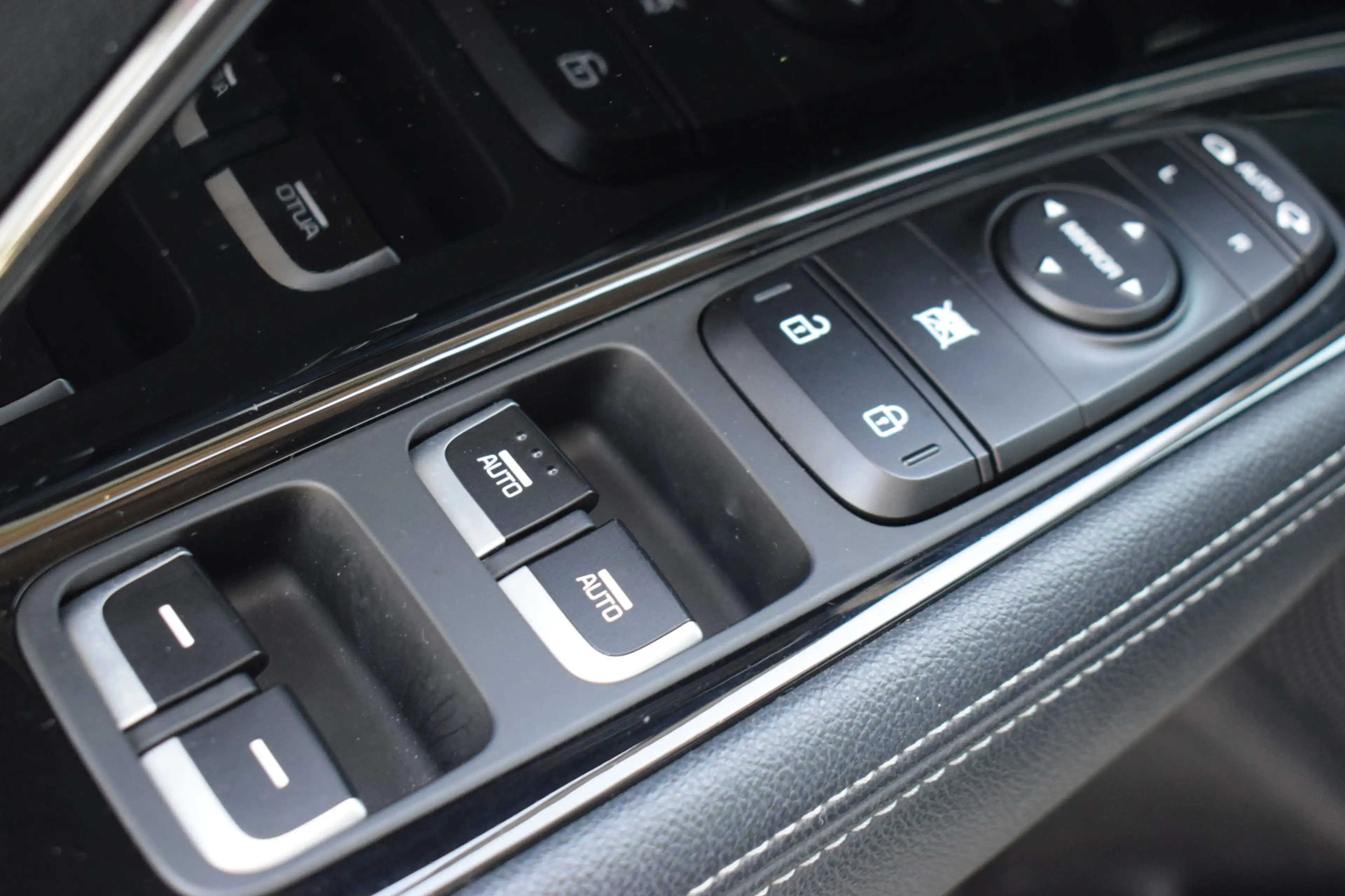 Kia Niro 1.6 GDi Hybrid DynamicLine | Cruise | Climate | Ca — photo 13