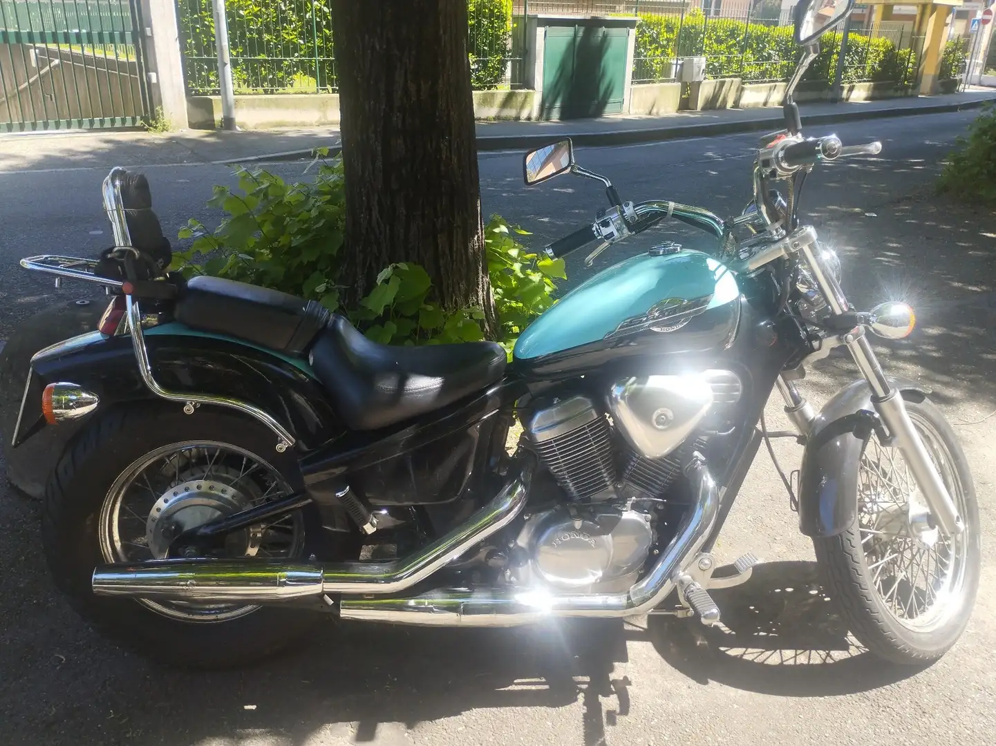Honda Shadow 600 Shadow VT 600 C2 Modrá - 1