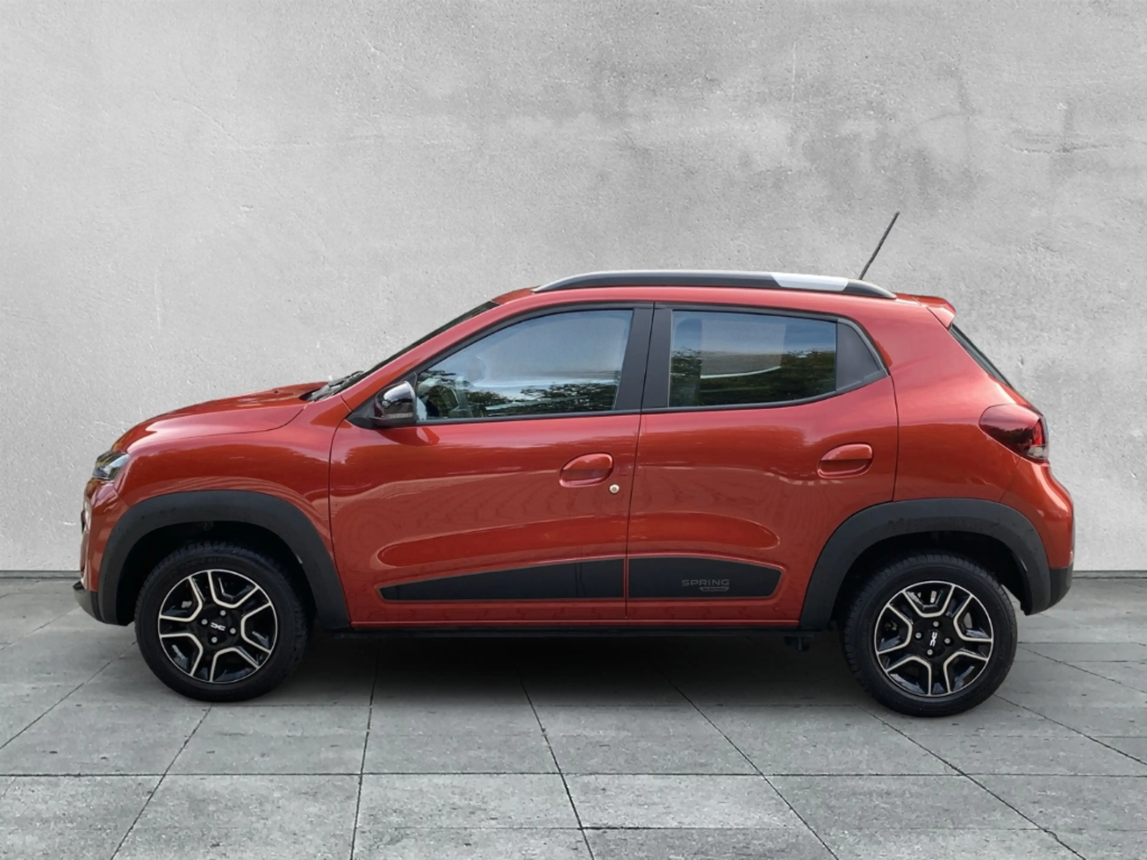 Dacia Spring EXPRESSION ESSENTIAL ELECTRIC 45 CCS+NAVIGATION+ — photo 2