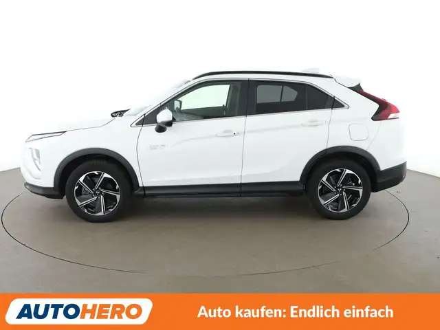 Mitsubishi Eclipse Cross view 3