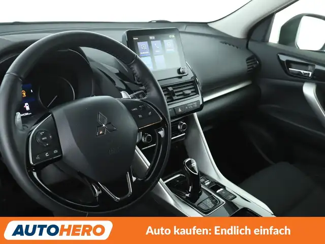 Mitsubishi Eclipse Cross view 11