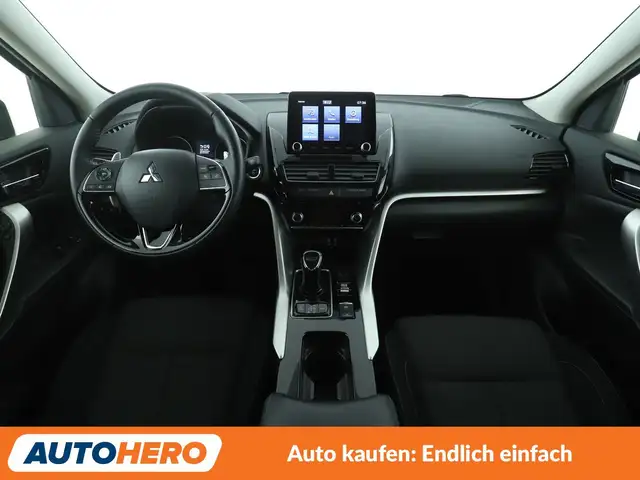Mitsubishi Eclipse Cross view 12