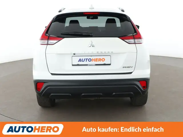 Mitsubishi Eclipse Cross view 5