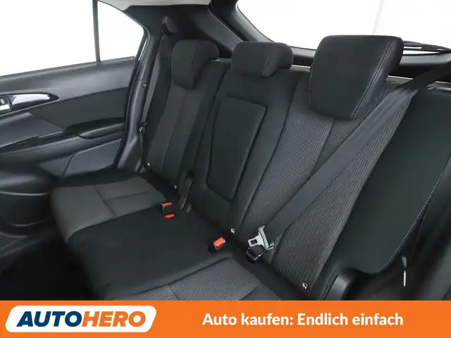 Mitsubishi Eclipse Cross view 14
