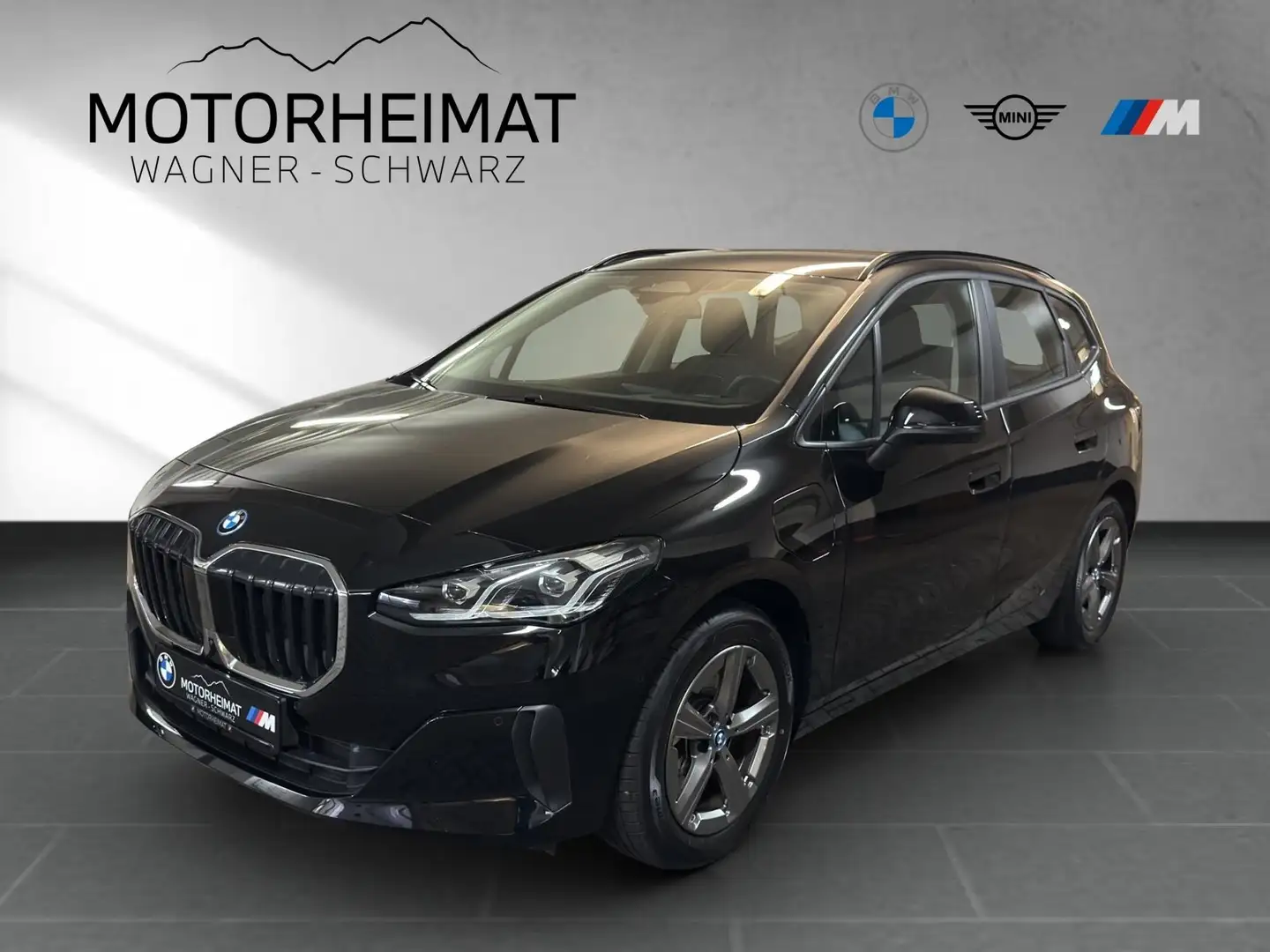 BMW 230 e xDrive Active Tourer AHK 360° HUD AdapLED Schwarz - 1