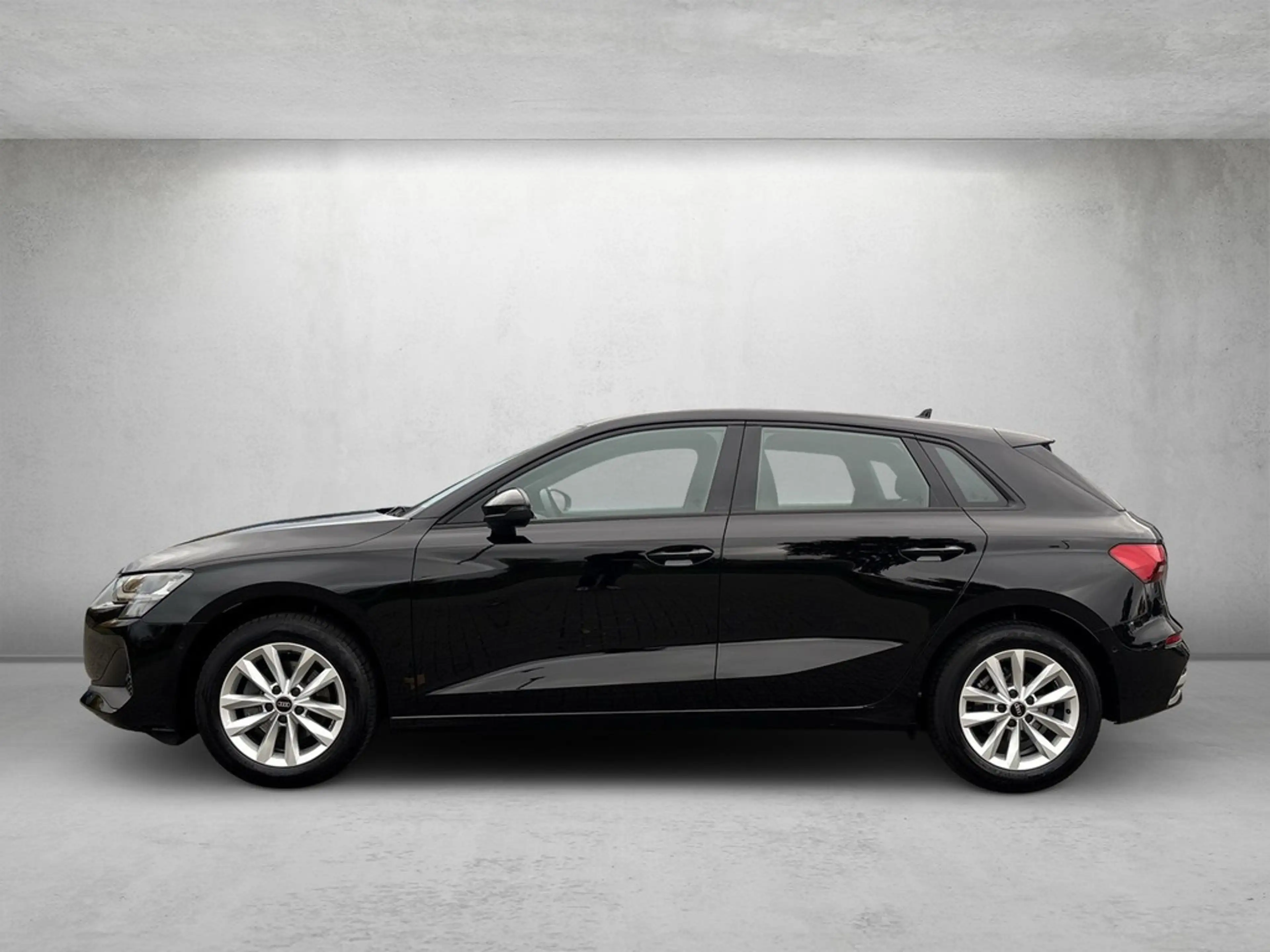 Audi A3 Sportback 30 TFSI S tronic *Kamera* — photo 2