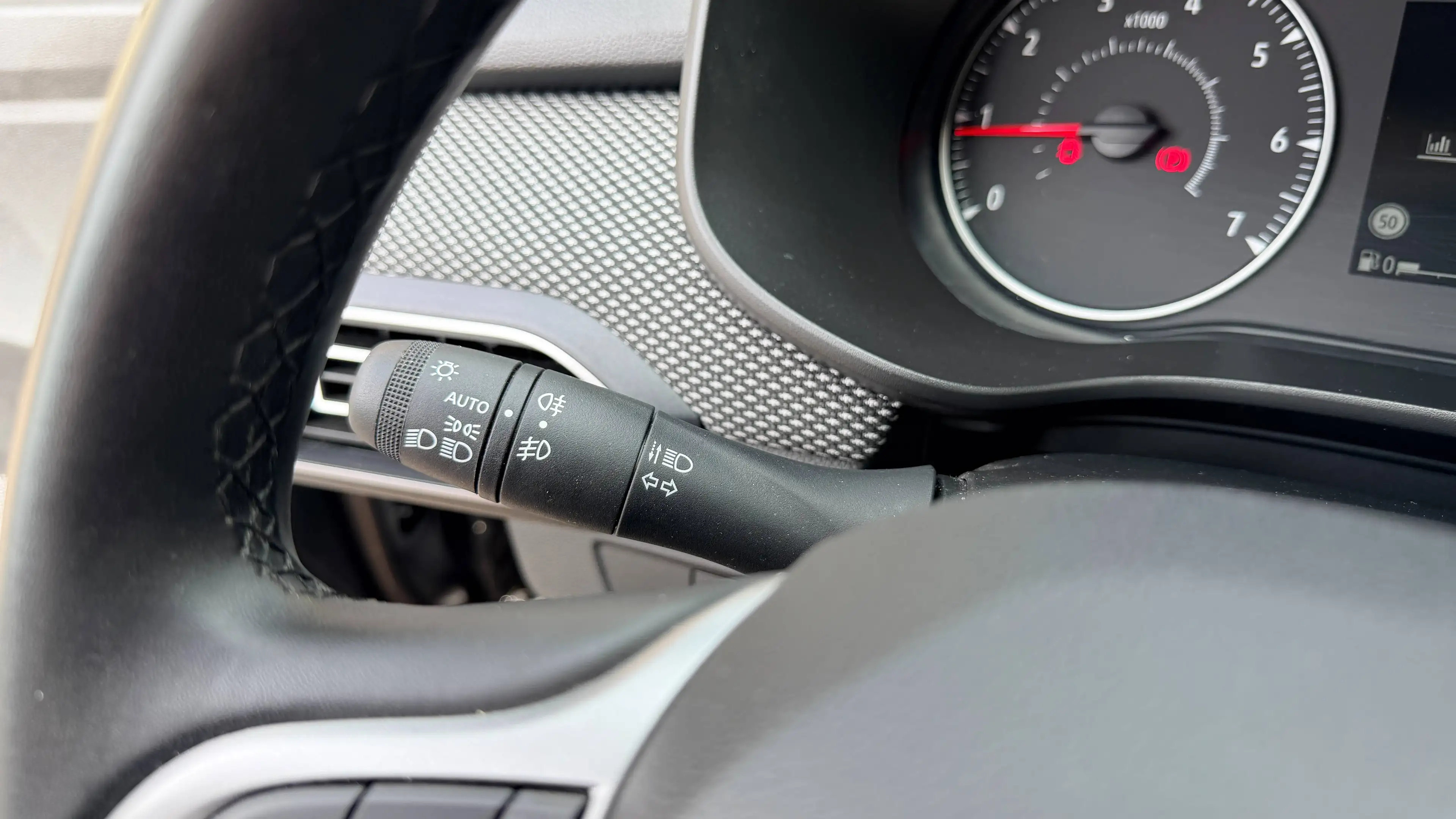 Dacia Jogger Jogger 1.0 TCe Essential 5pl. — photo 15