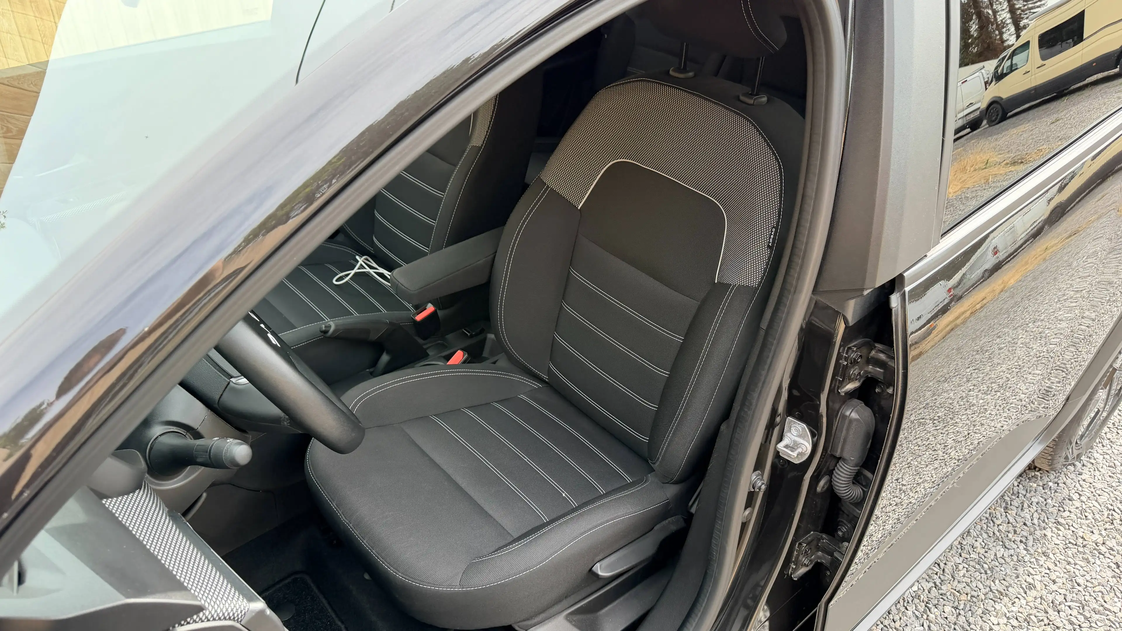 Dacia Jogger Jogger 1.0 TCe Essential 5pl. — photo 12