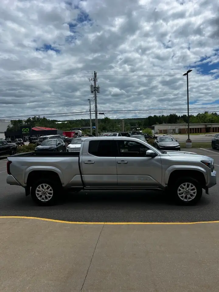Toyota Tacoma photo Toyota Tacoma