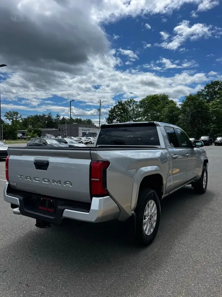 Toyota Tacoma photo Toyota Tacoma