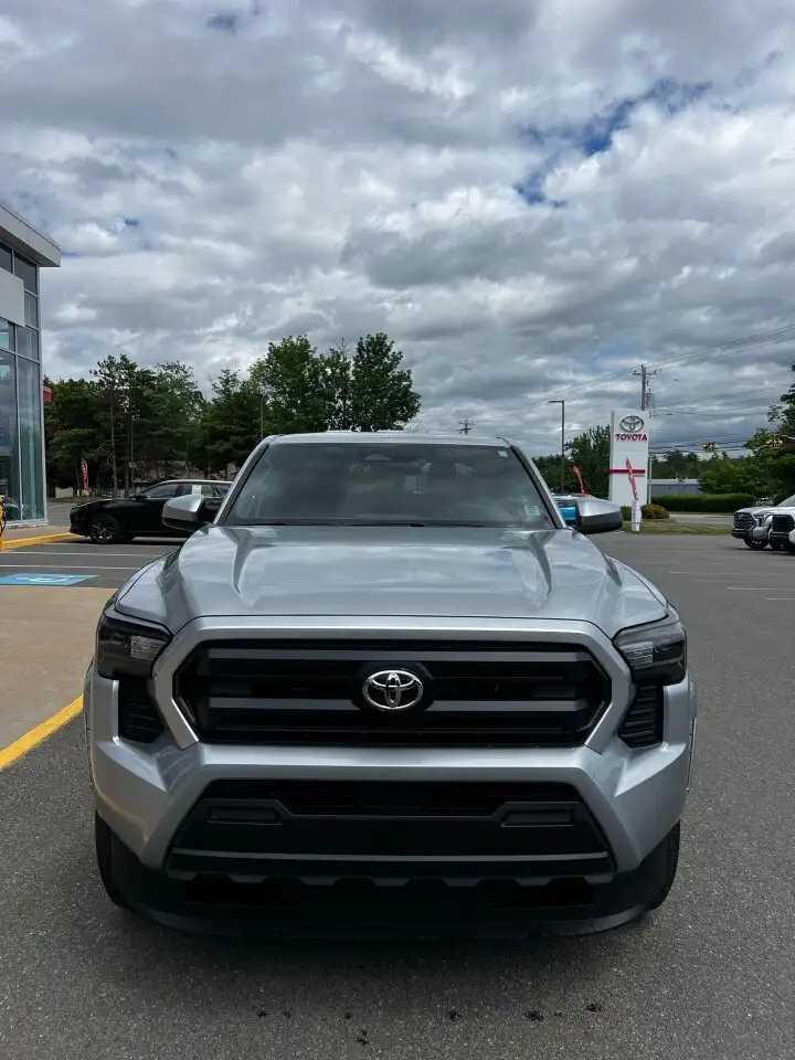 Toyota Tacoma photo Toyota Tacoma