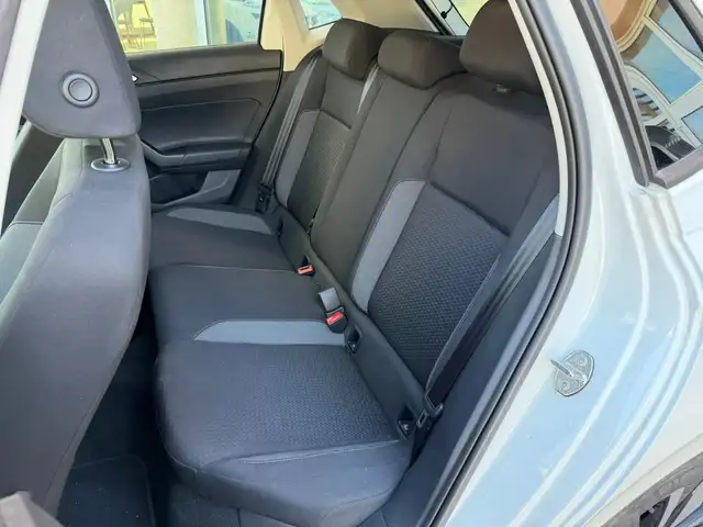 Volkswagen Polo view 15