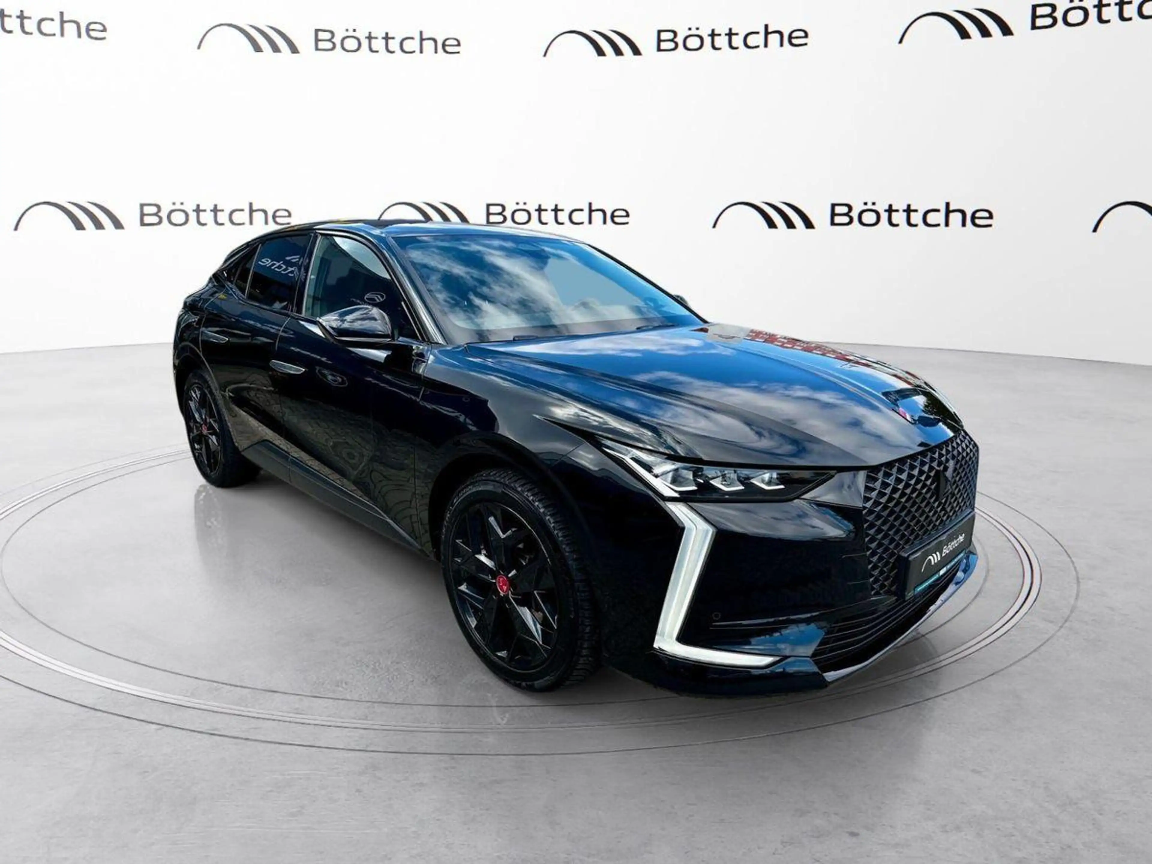 DS Automobiles DS 4 Performance Line + 1.6 PureTech Metallic — photo 3