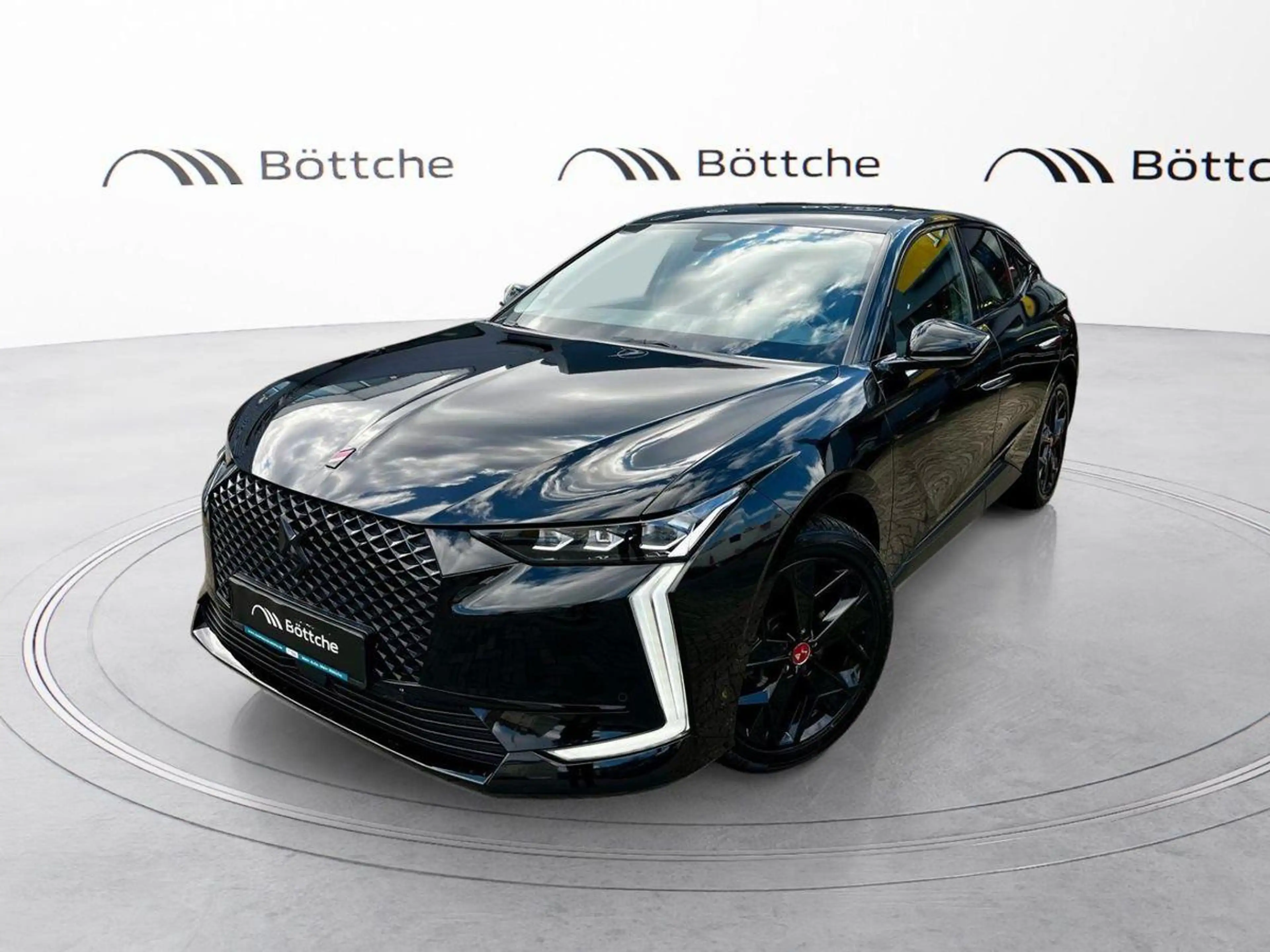 DS Automobiles DS 4 Performance Line + 1.6 PureTech Metallic — photo 2