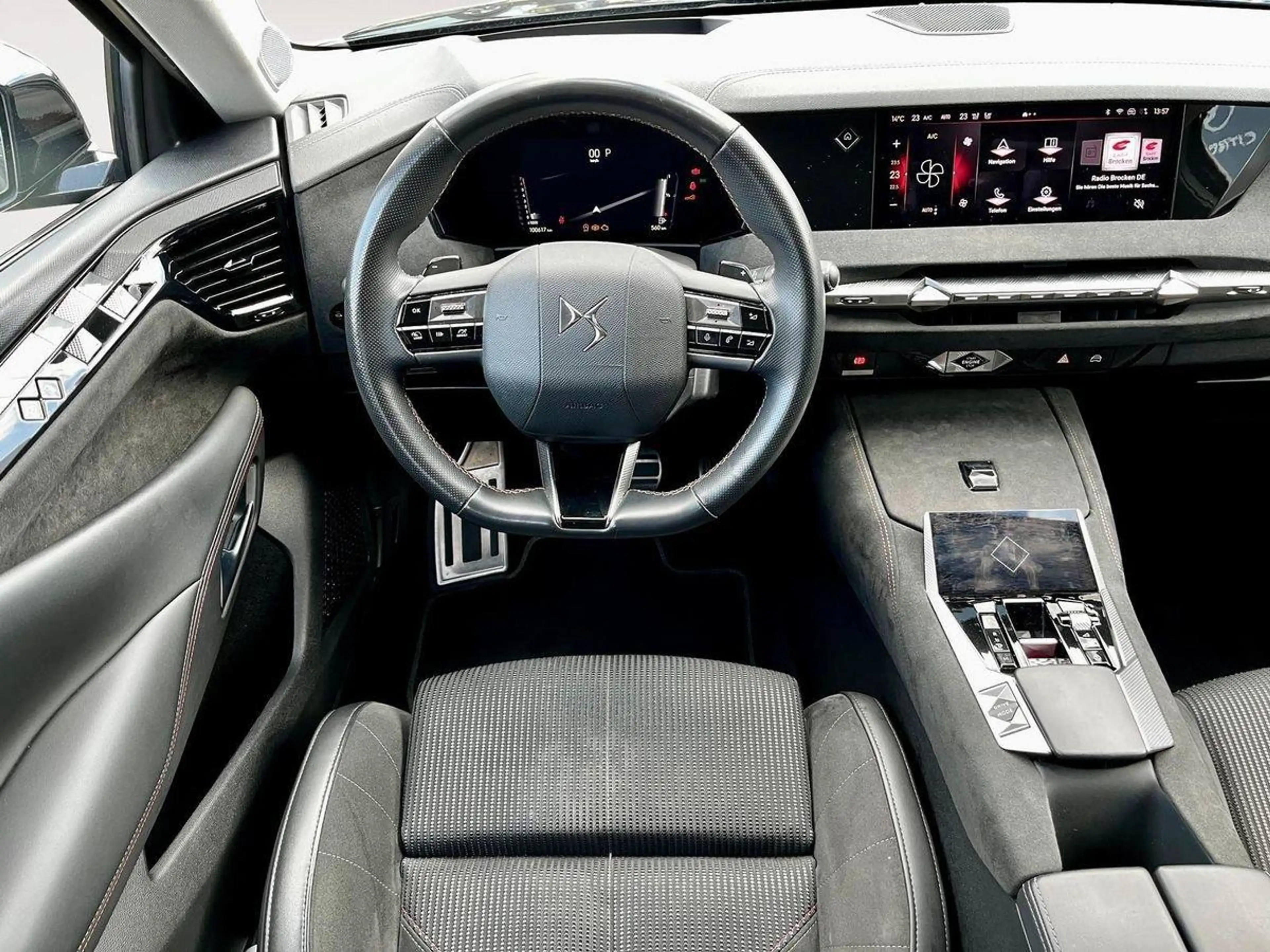 DS Automobiles DS 4 Performance Line + 1.6 PureTech Metallic — photo 7