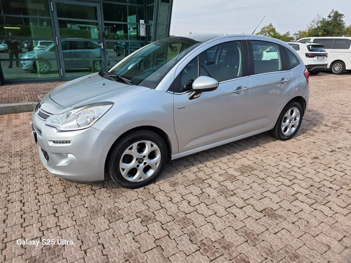 Citroen C3 C3 PureTech 82 Exclusive Zilver - 2