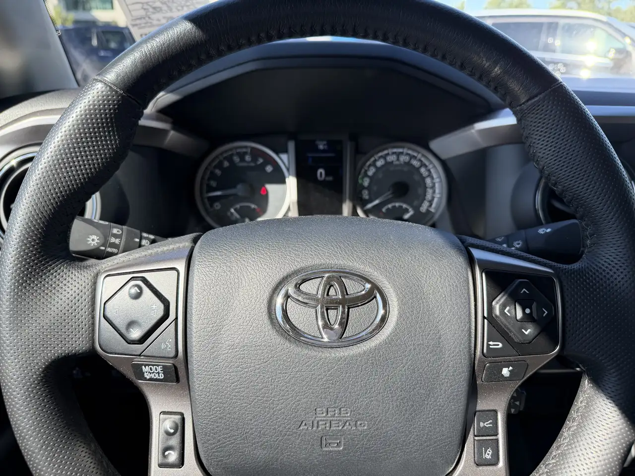 Toyota Tacoma photo Toyota Tacoma