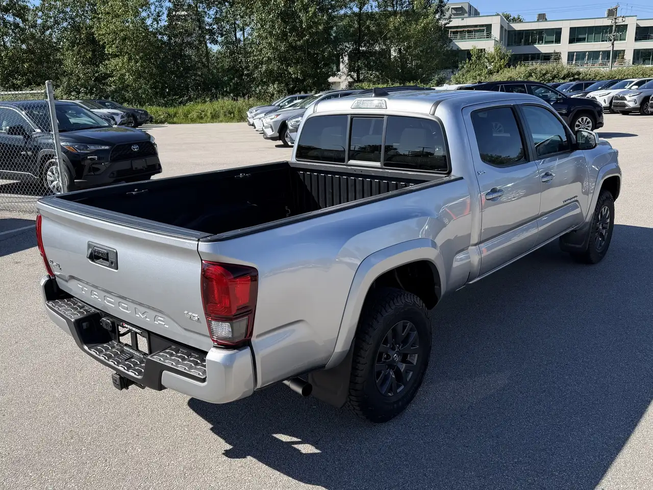 Toyota Tacoma photo Toyota Tacoma