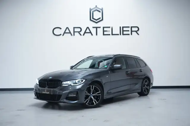 BMW 318 3-serie Touring 318i High Executive / Trekhaak / P