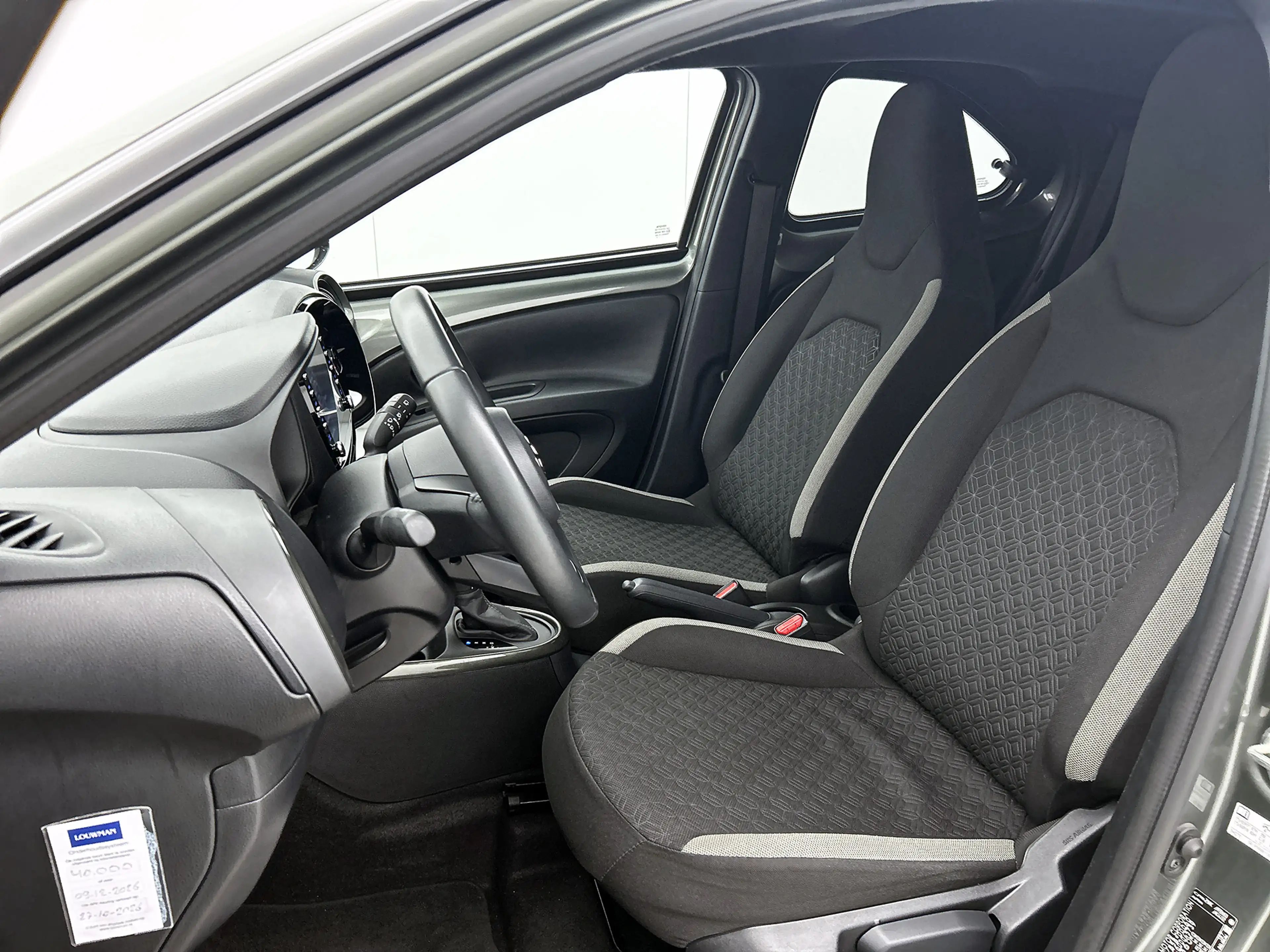 Toyota Aygo X 1.0 VVT-i S-CVT first Limited | Automaat | Stoelve — photo 15