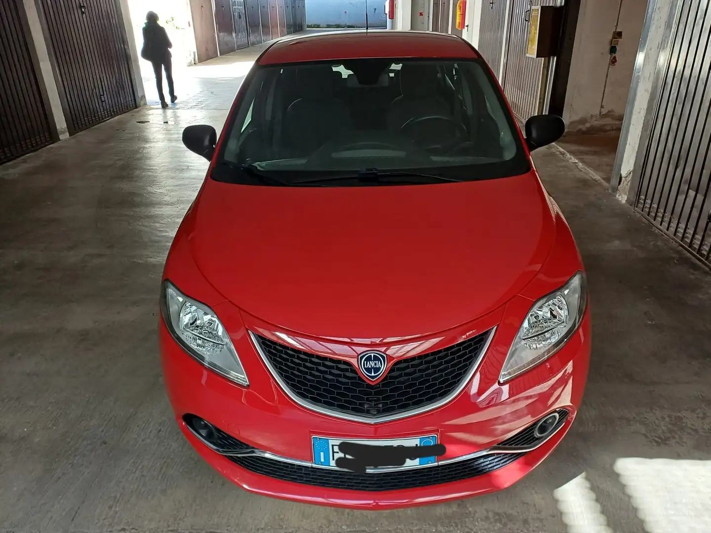 Lancia Ypsilon Ypsilon III 2015 1.2 Silver 69cv Rosso - 2