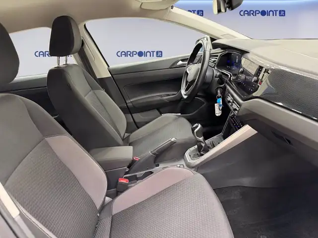 Volkswagen Polo view 16