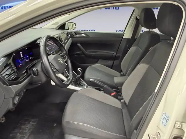 Volkswagen Polo view 10