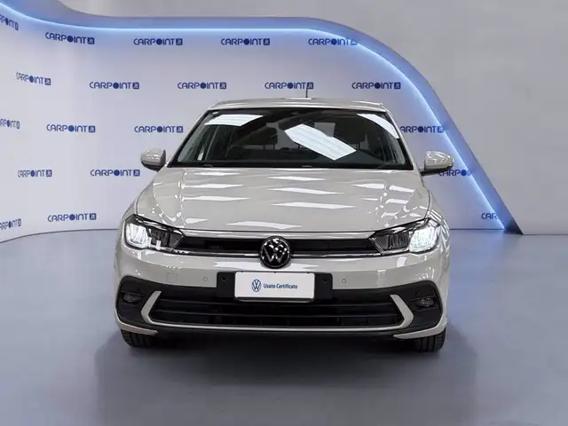 Volkswagen Polo view 9