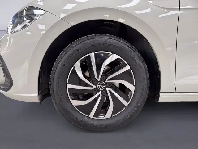 Volkswagen Polo view 15
