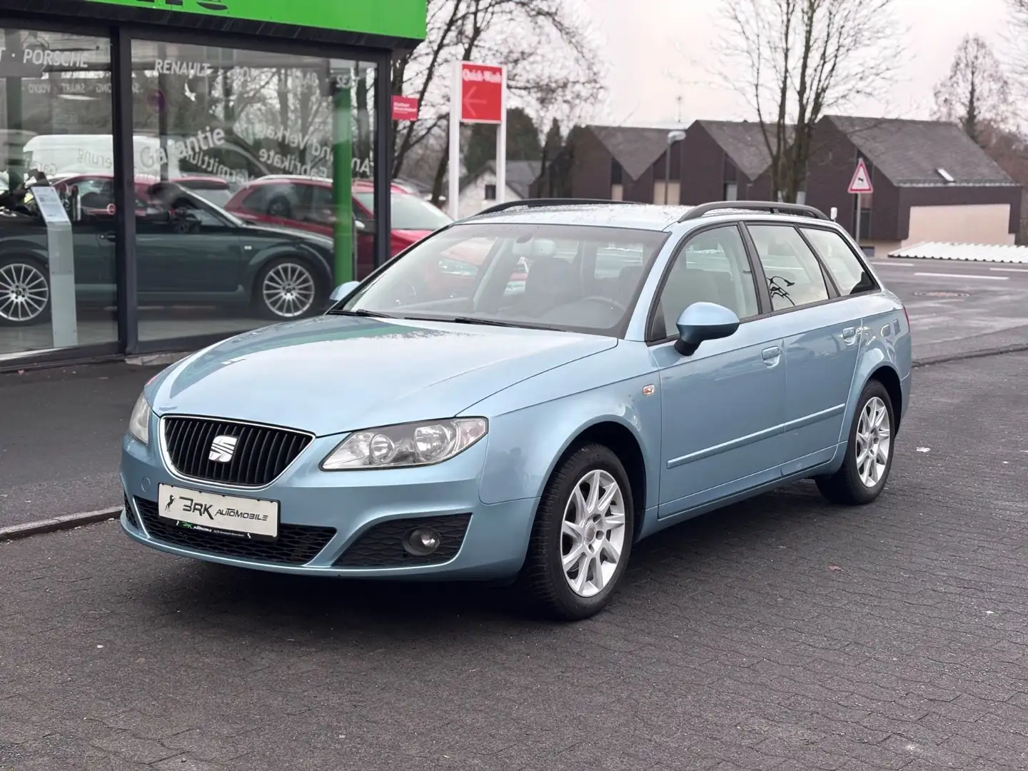 SEAT Exeo ST Style 1.6L *KLIMATRONIC**2-HAND**6-GANG* Azul - 1