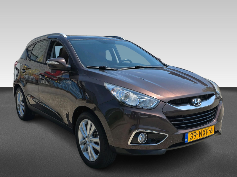 Hyundai iX35 2.0i 4WD i-Catcher — photo 8