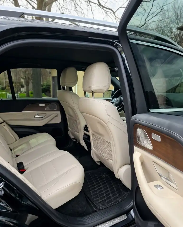 Mercedes-Benz GLE снимка Mercedes-Benz GLE