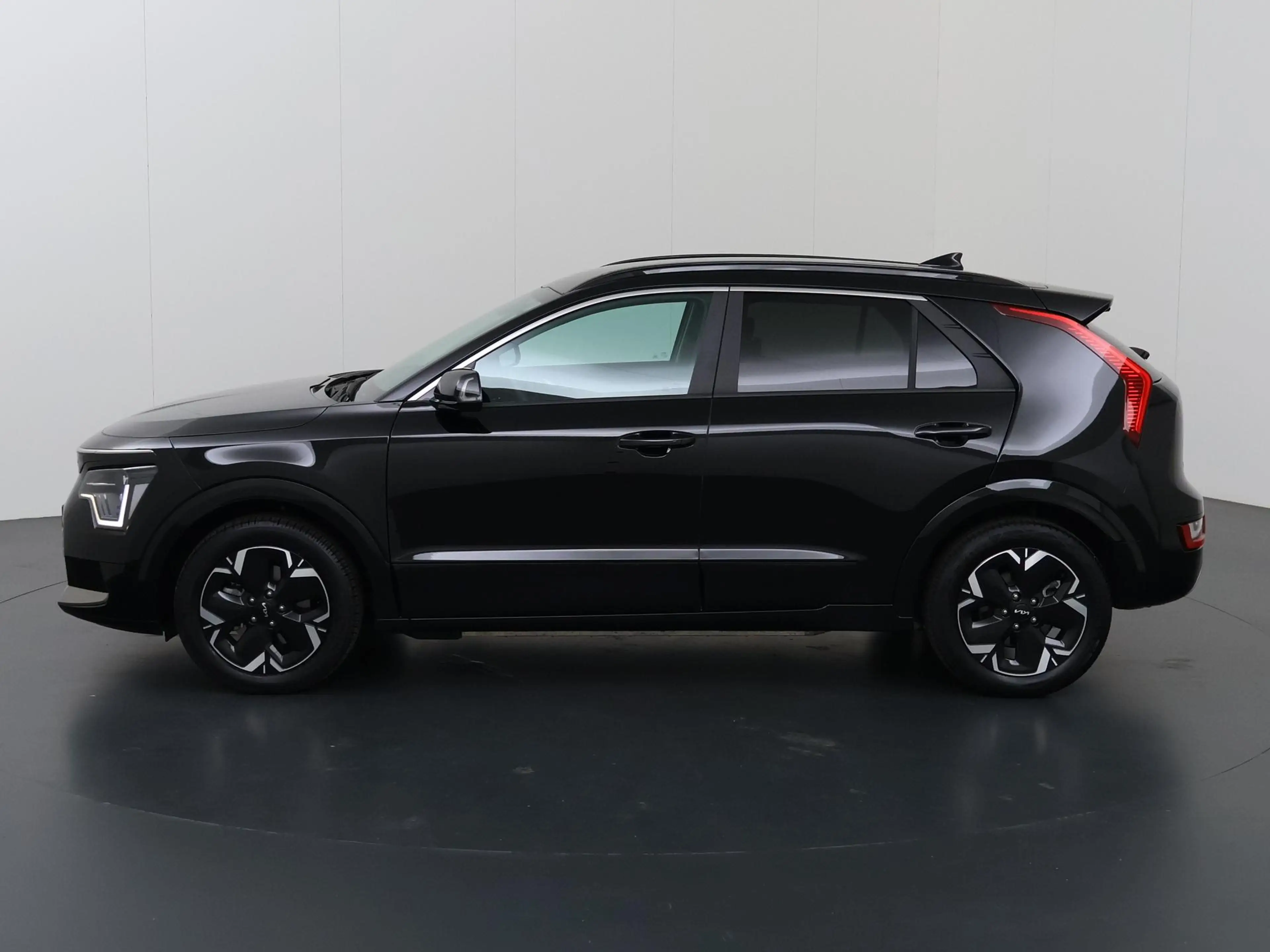 Kia e-Niro EV Edition Advanced 64.8 kWh | Navigatie | Parkeer — photo 5