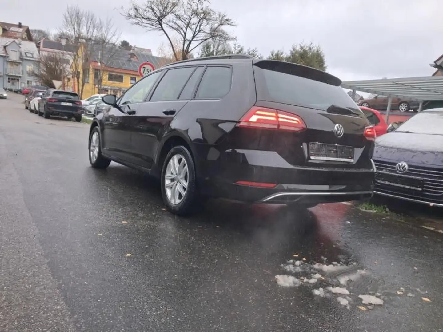 Volkswagen Golf 2.0 TDI SCR  Variant GARANTIE+LED+KAMERA Schwarz - 2