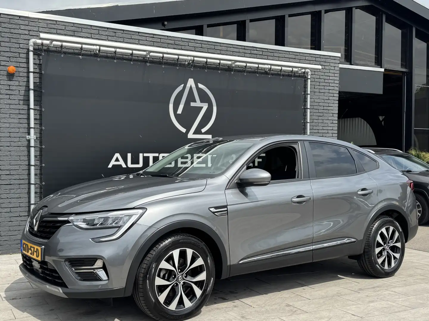 Renault Arkana 1.6 E-Tech Hybrid 145 Zen Grijs - 1