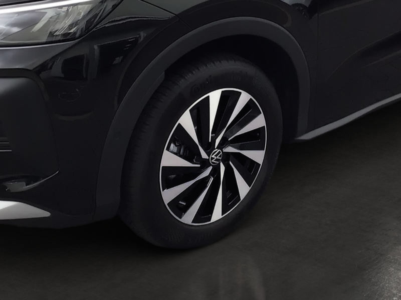 Volkswagen T-Roc 1.5 eTSI 85 kW Life AHK-el. klappb. Navi Digitales — photo 6
