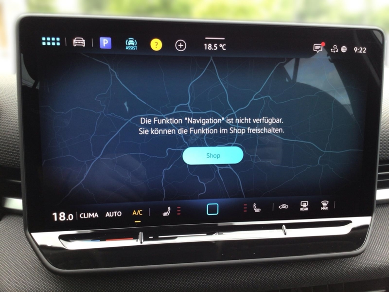 Volkswagen T-Roc 1.5 eTSI 85 kW Life AHK-el. klappb. Navi Digitales — photo 9