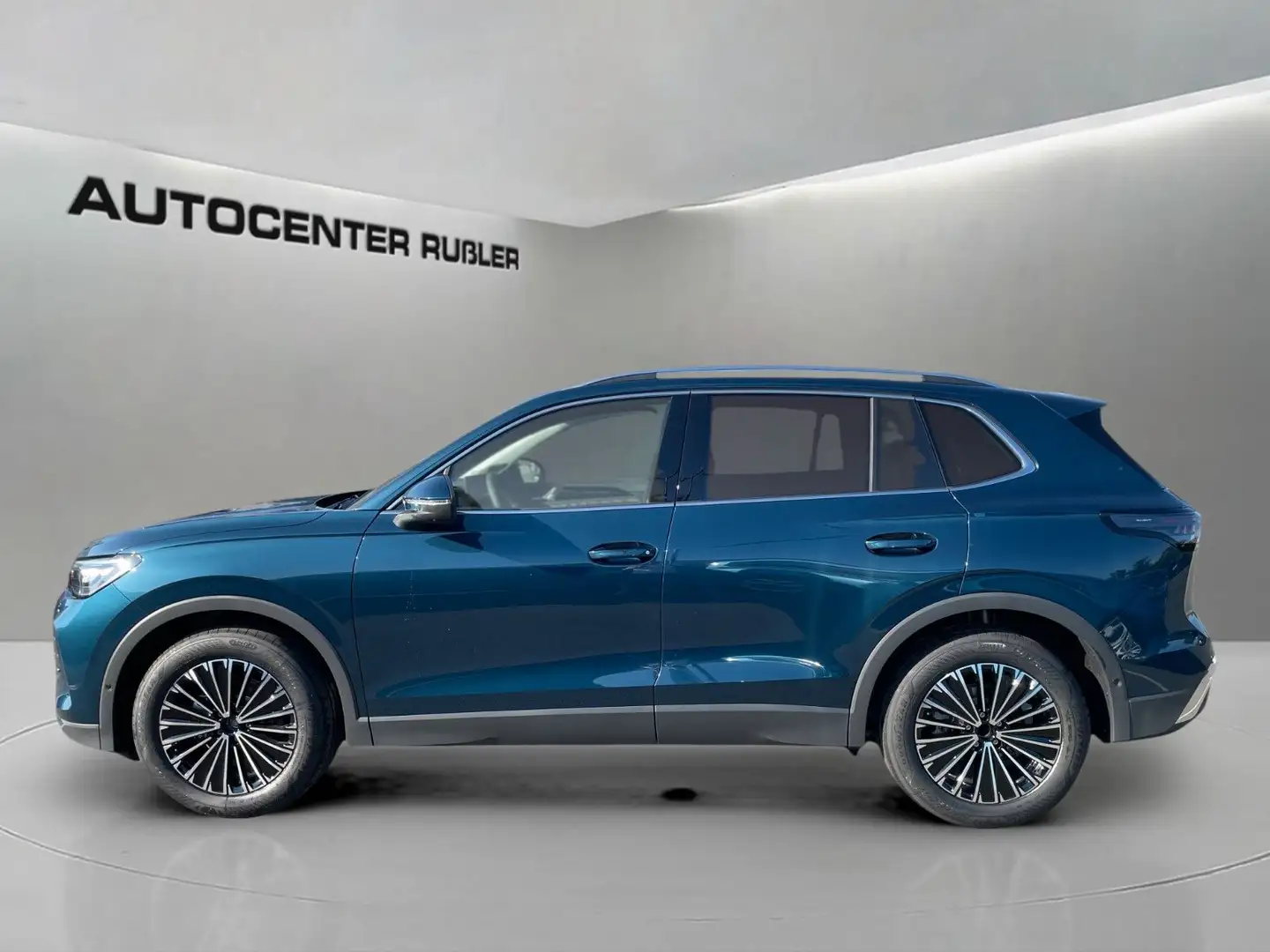 Volkswagen Tiguan 1.5 eTSI 110 kW Elegance, Bleu - 2