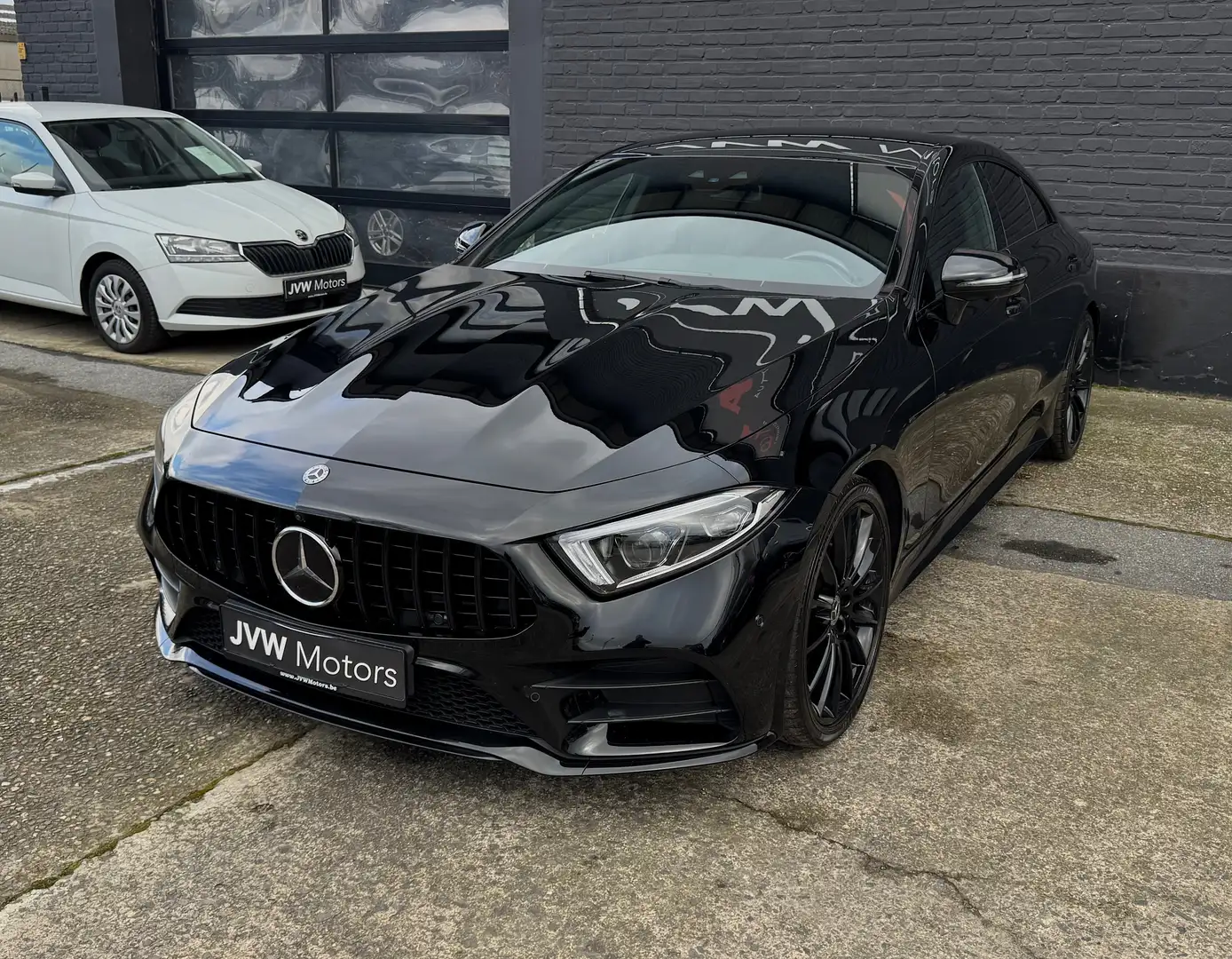 Mercedes-Benz CLS 220 d * AMG Pack * Virtual * Sfeerverlichting Fekete - 1