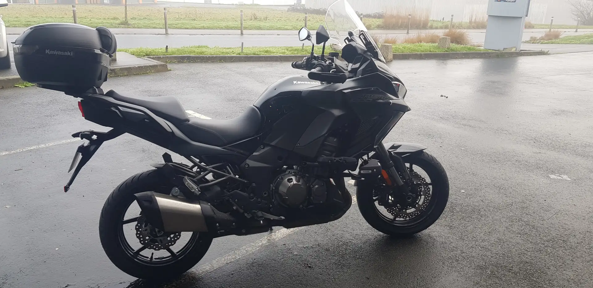 Kawasaki Versys 1000 Fekete - 2