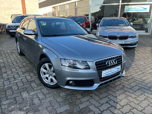 Audi A4 2.0 TDI Ambiente mit Scheckheft,AHK,Alus…